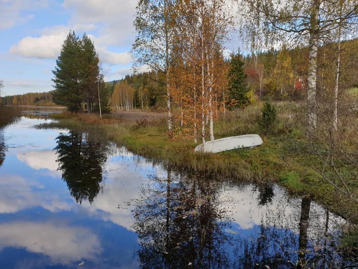 Stuga Ros Naturcamping Lagom Grasmark Exterior photo